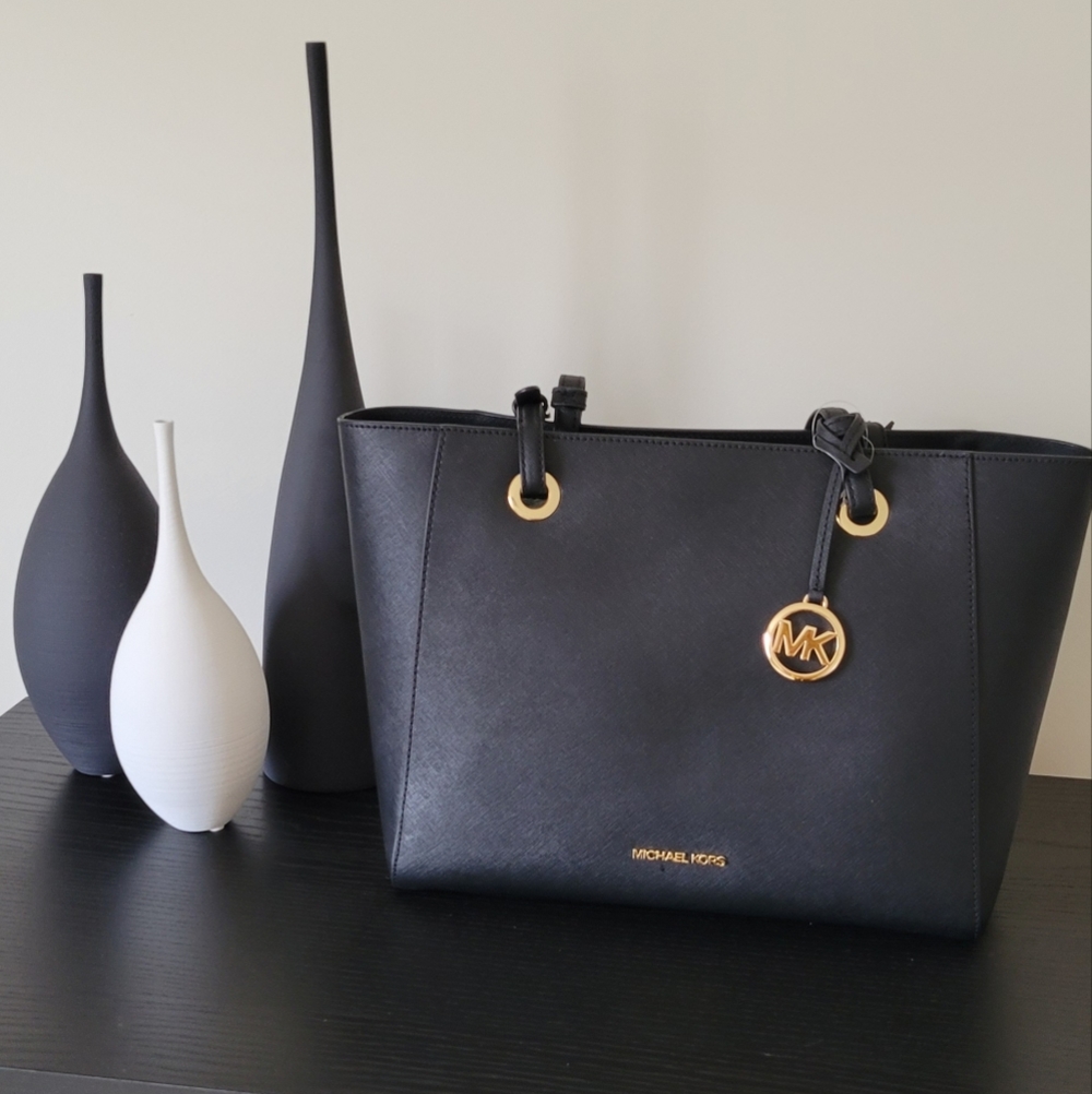 Michael Kors Tote